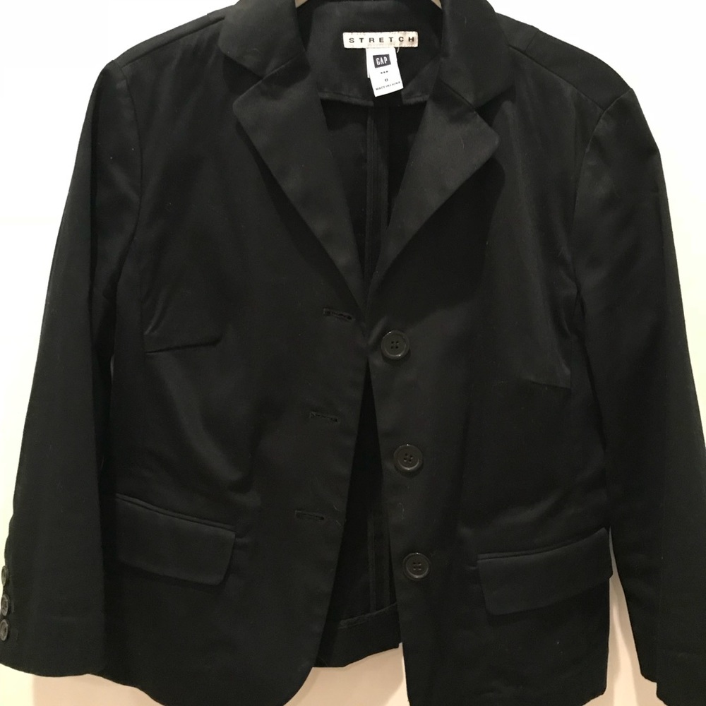 Fitted Black Blazer